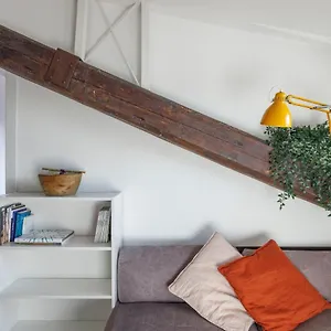 Xenia - Newly Renovated Flat In Fiera Area Appartamento Milano
